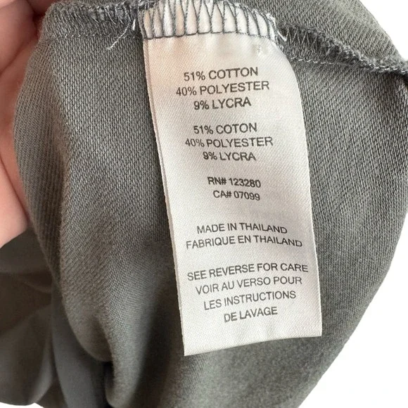 Men’s Travis Mathew Grey Golf Polo Short Sleeve Shirt Pocket Size XL - Picture 6 of 7